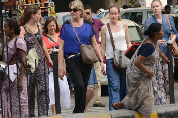 tajmahal-with-city-walk